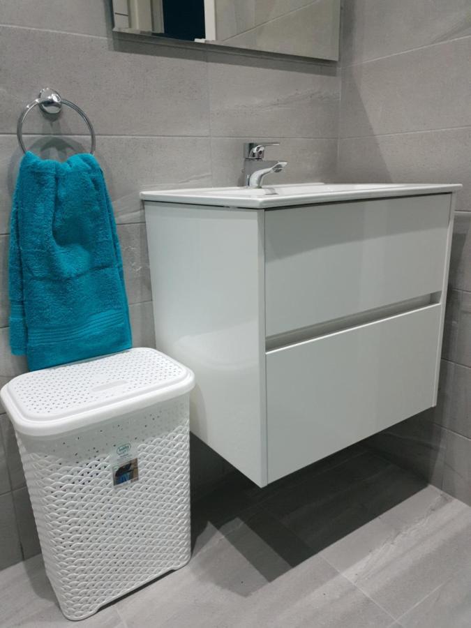 A New Ground Floor Maisonette - Mellieha Bay Is-Sellum Екстериор снимка
